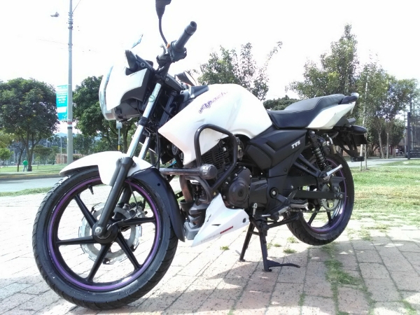 Imagen de Moto TVS Apache 160 modelo 2019